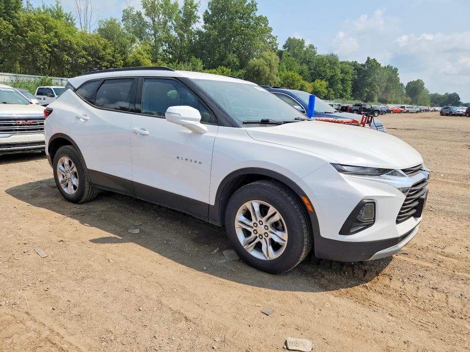 2019 CHEVROLET BLAZER 2LT 4