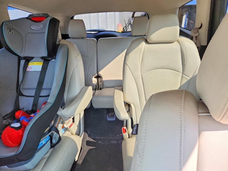 2024 BUICK ENCLAVE ESSENCE 10