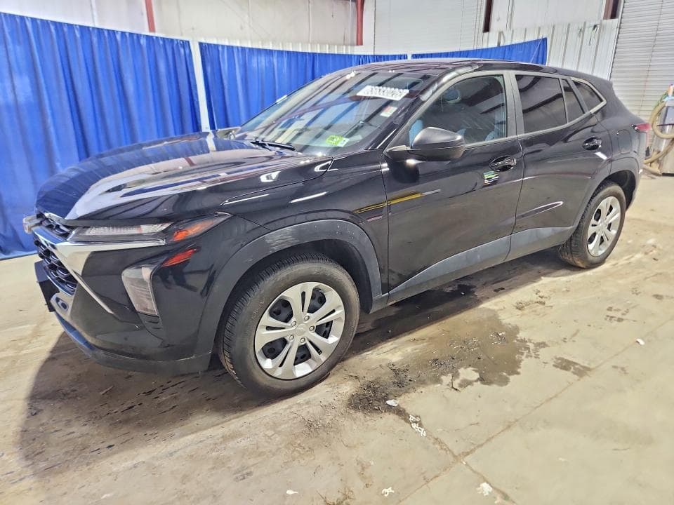 2024 CHEVROLET TRAX LS - 1