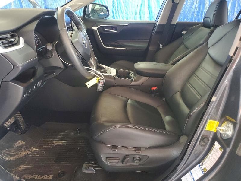 2021 TOYOTA RAV4 XLE PREMIUM 7