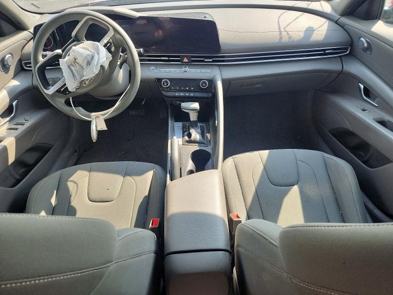 2024 HYUNDAI ELANTRA SEL 8