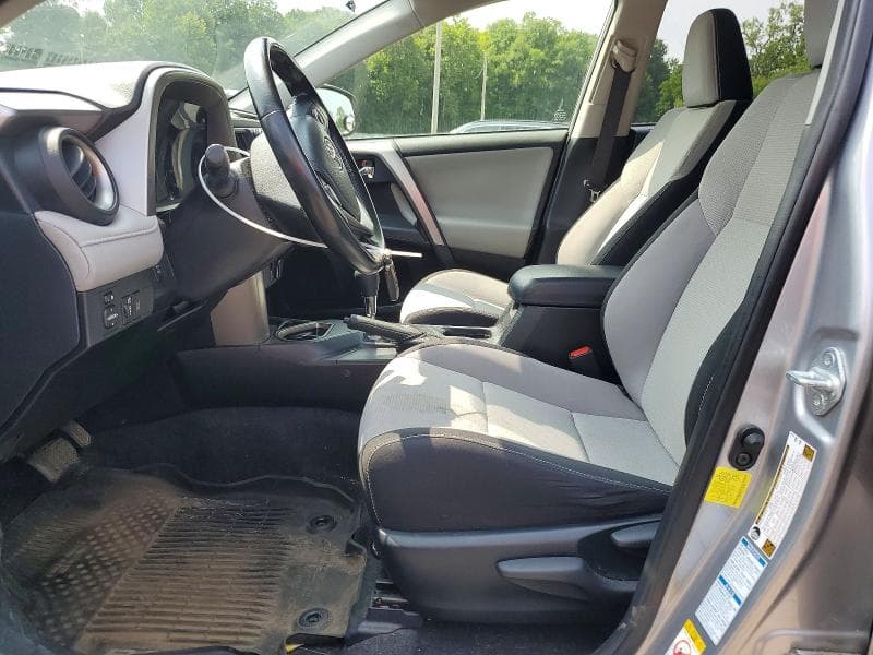 2018 TOYOTA RAV4 XLE 7