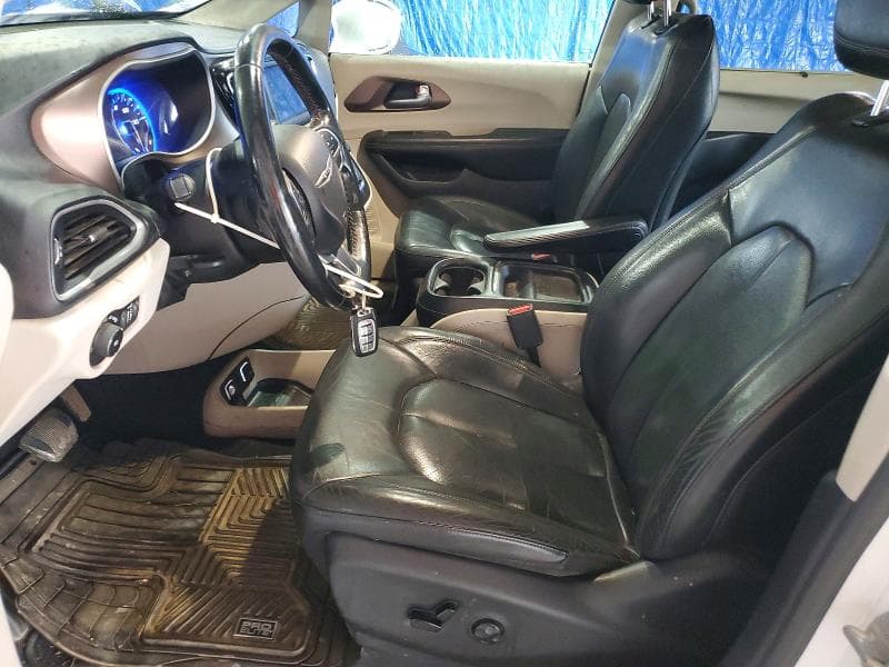 2019 CHRYSLER PACIFICA TOURING L 7