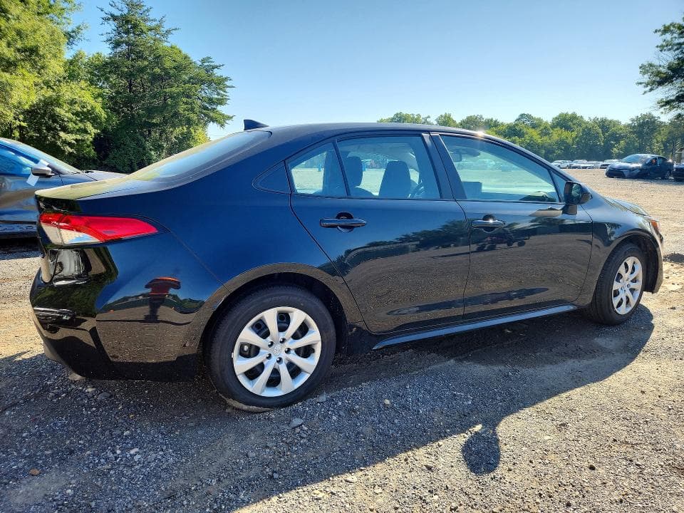 2026 TOYOTA COROLLA LE 3