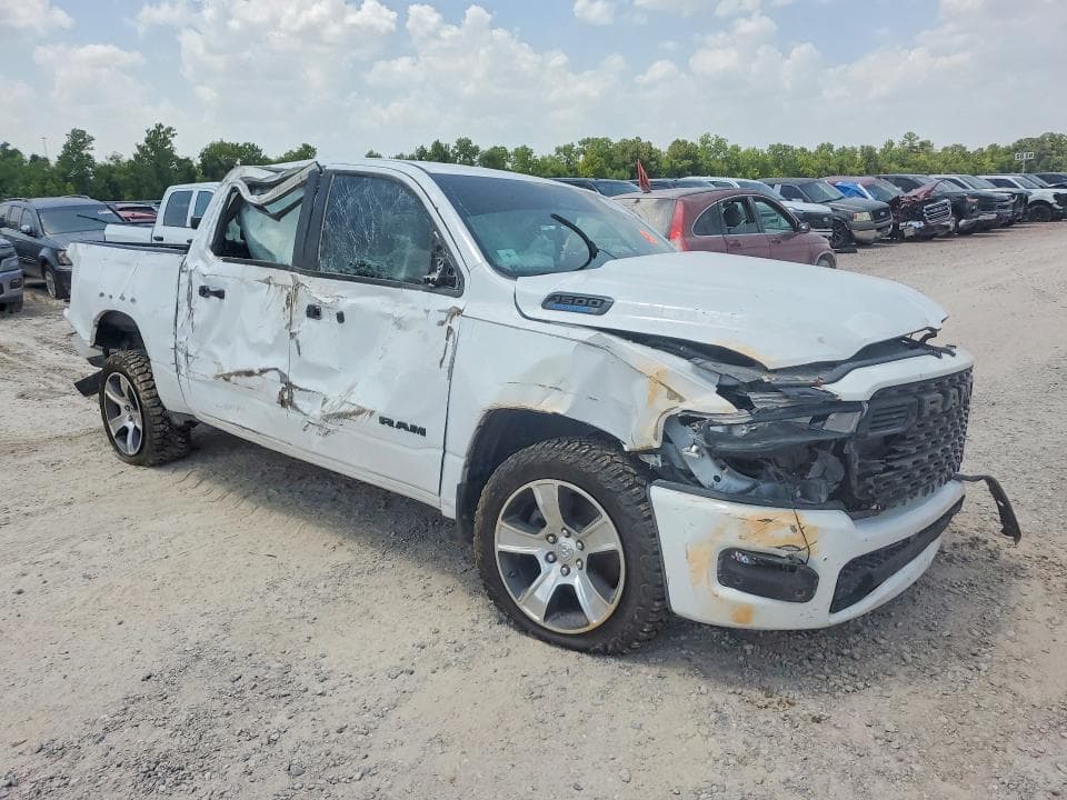 2025 RAM 1500 TRADESMAN 4