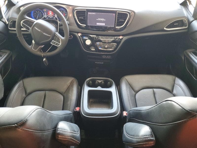 2025 CHRYSLER PACIFICA SELECT 8