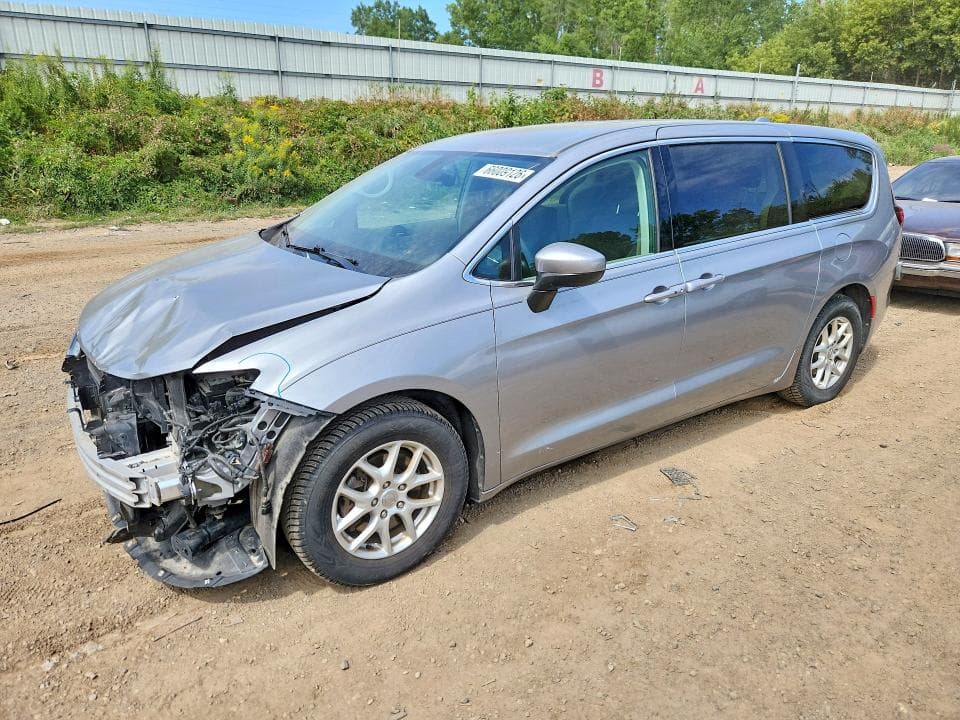 2017 CHRYSLER PACIFICA LX - 1