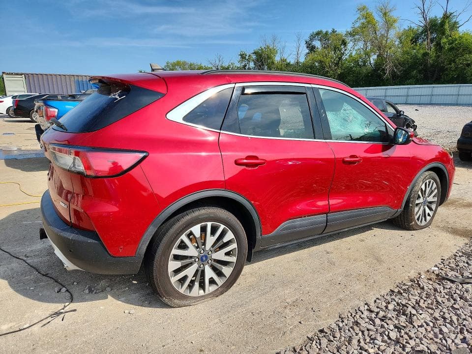 2020 FORD ESCAPE TITANIUM 3