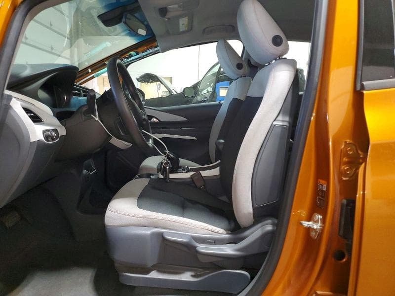 2017 CHEVROLET BOLT EV LT 7