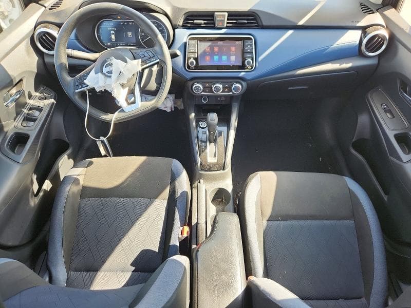 2025 NISSAN VERSA SV 8