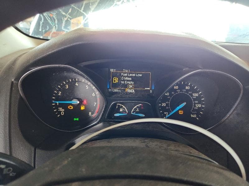 2017 FORD FOCUS SE 9