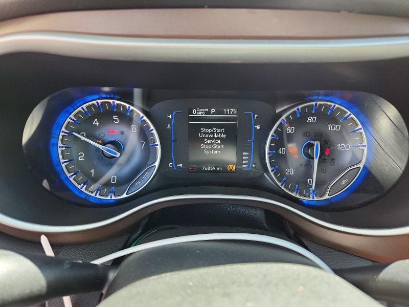 2022 CHRYSLER VOYAGER LX 9