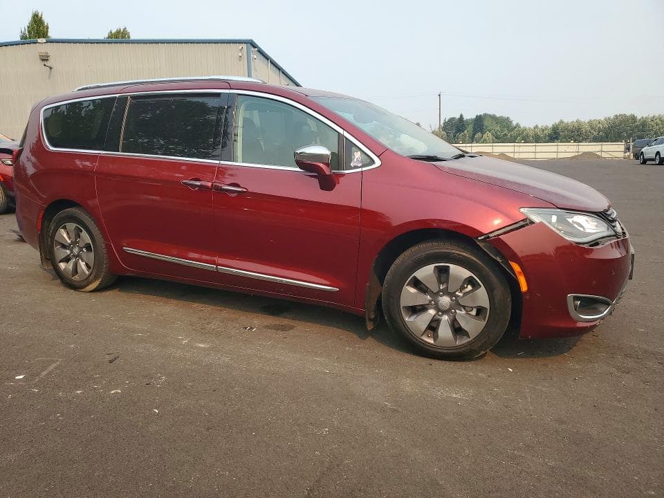 2017 CHRYSLER PACIFICA EHYBRID PLATINUM 4