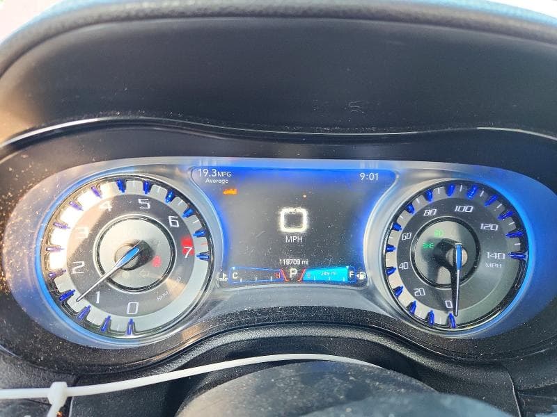 2018 CHRYSLER 300 S 9