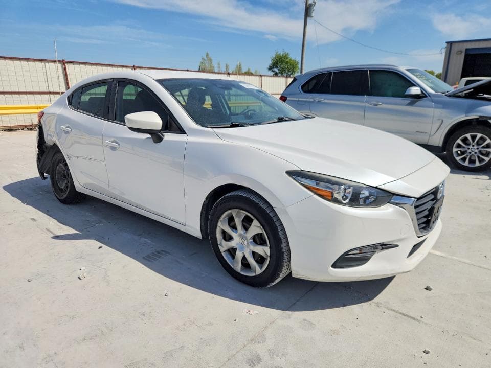 2018 MAZDA 3 SPORT 4