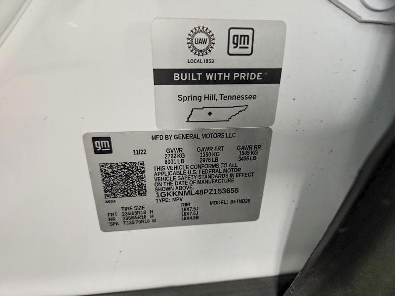 2023 GMC ACADIA SLT 13