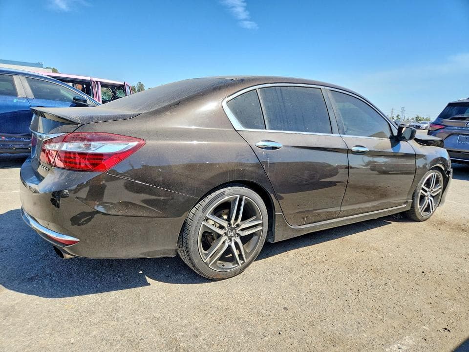 2017 HONDA ACCORD SPORT 3