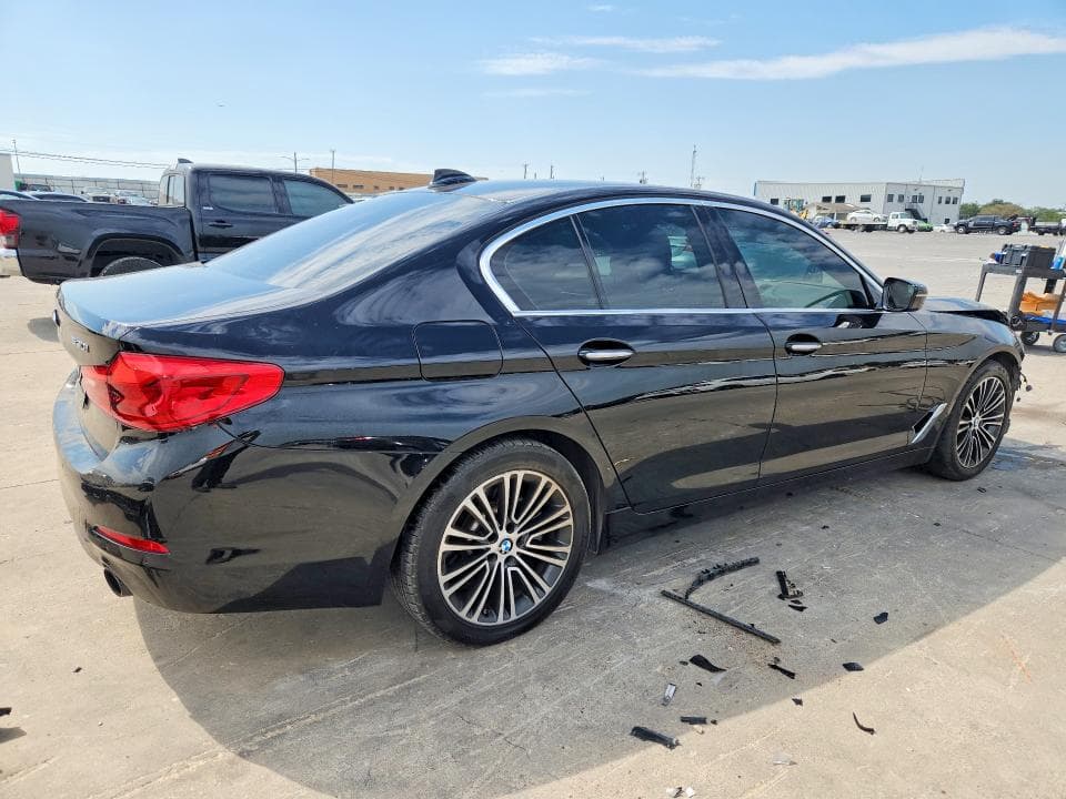 2018 BMW 530 XI 3