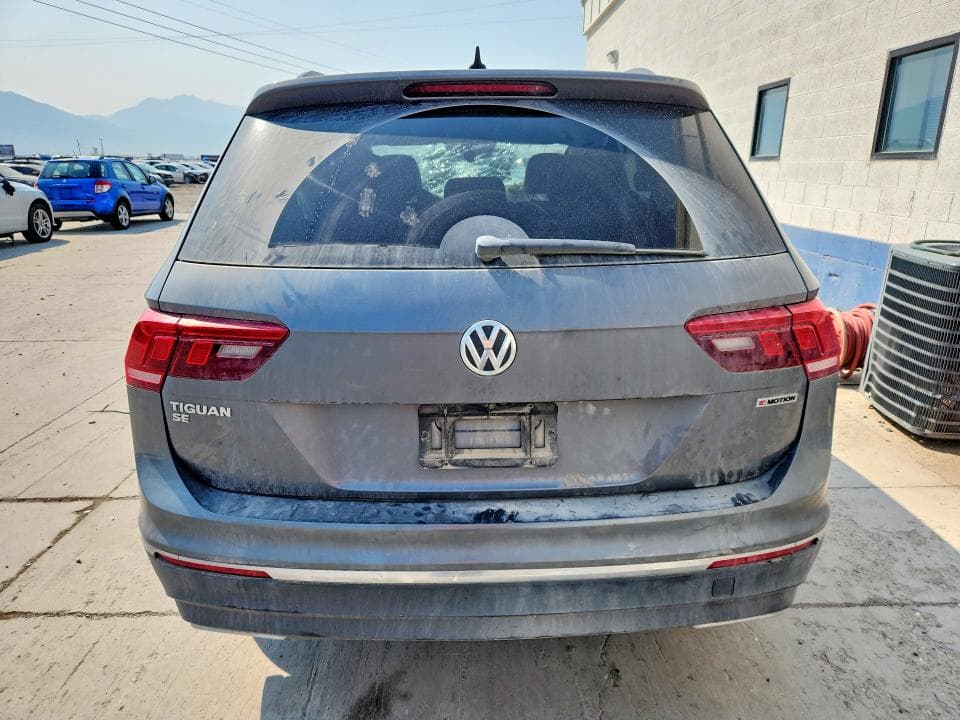 2021 VOLKSWAGEN TIGUAN SE 6