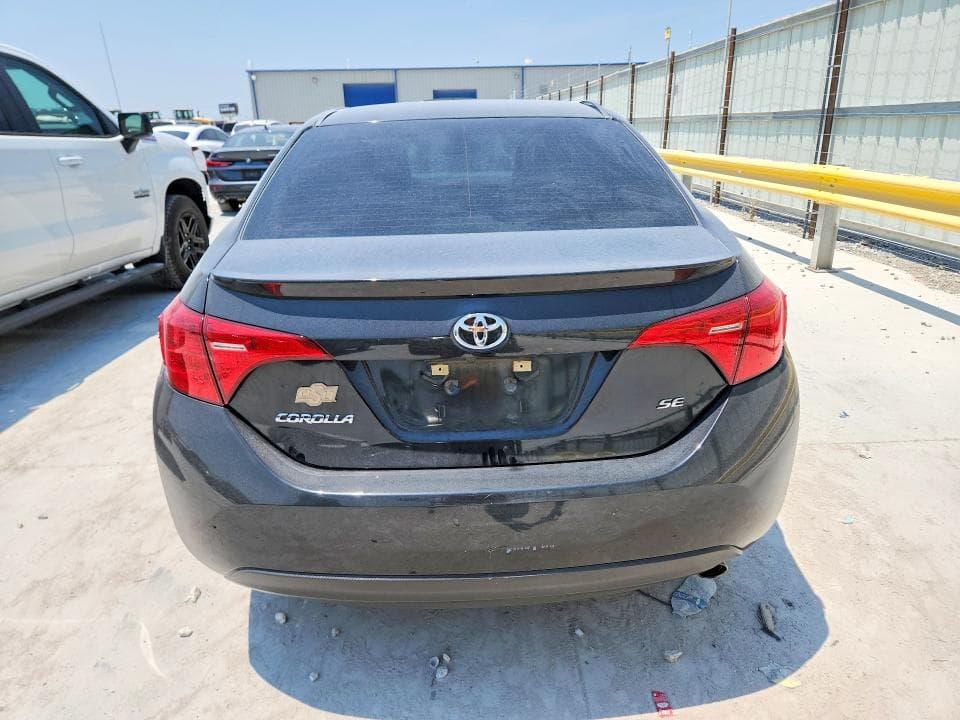 2019 TOYOTA COROLLA SE 6