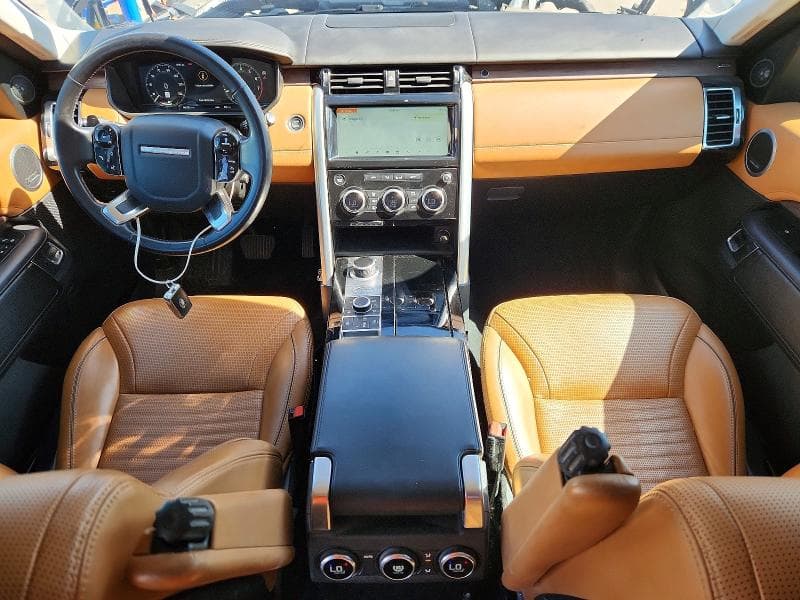 2019 LAND ROVER DISCOVERY HSE LUXURY 8