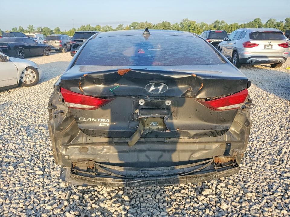 2018 HYUNDAI ELANTRA SE 6