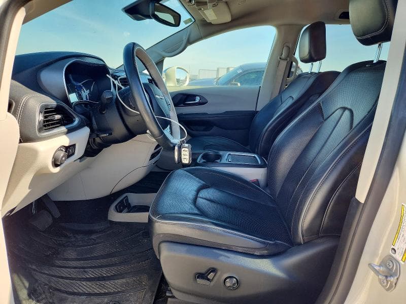 2020 CHRYSLER PACIFICA HYBRID LIMITED 7