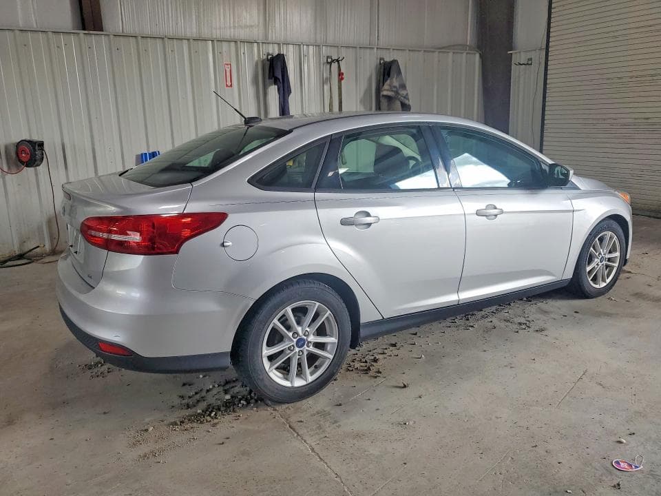 2018 FORD FOCUS SE 3
