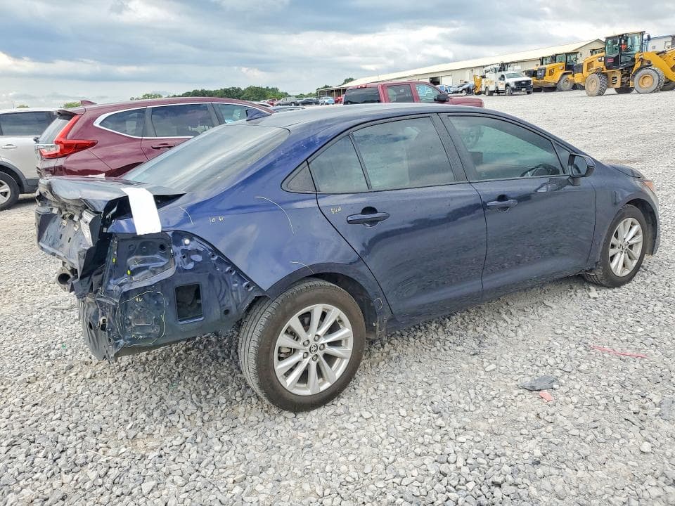 2023 TOYOTA COROLLA LE 3