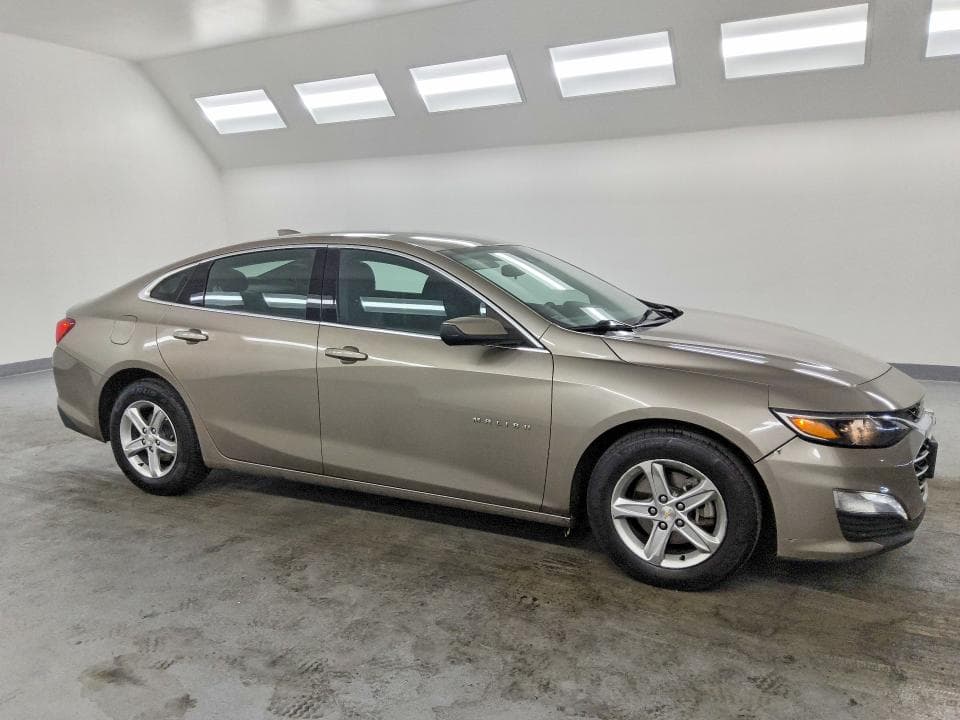 2023 CHEVROLET MALIBU LT 4