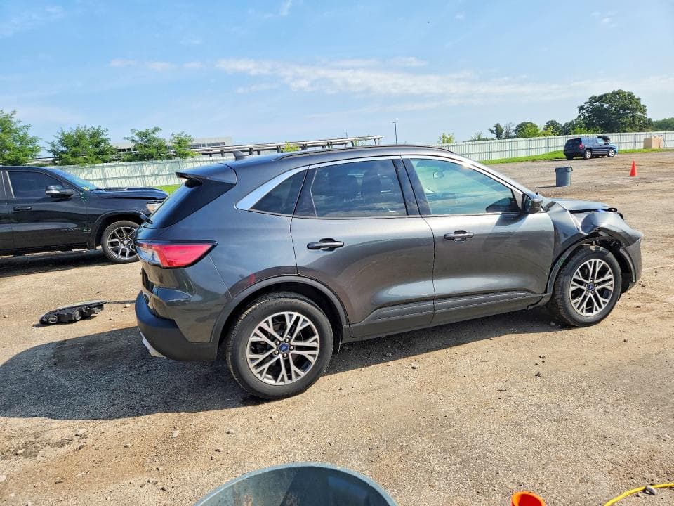 2020 FORD ESCAPE SEL 3