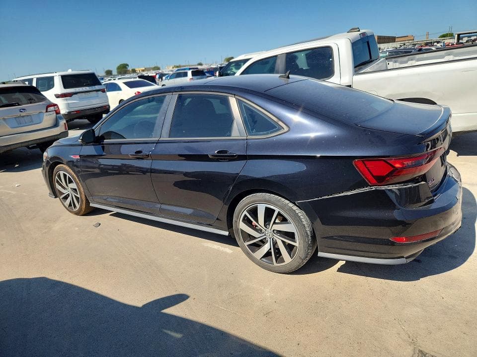 2019 VOLKSWAGEN JETTA GLI 2