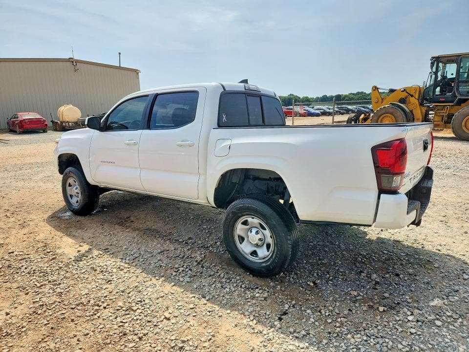 2018 TOYOTA TACOMA SR V6 2