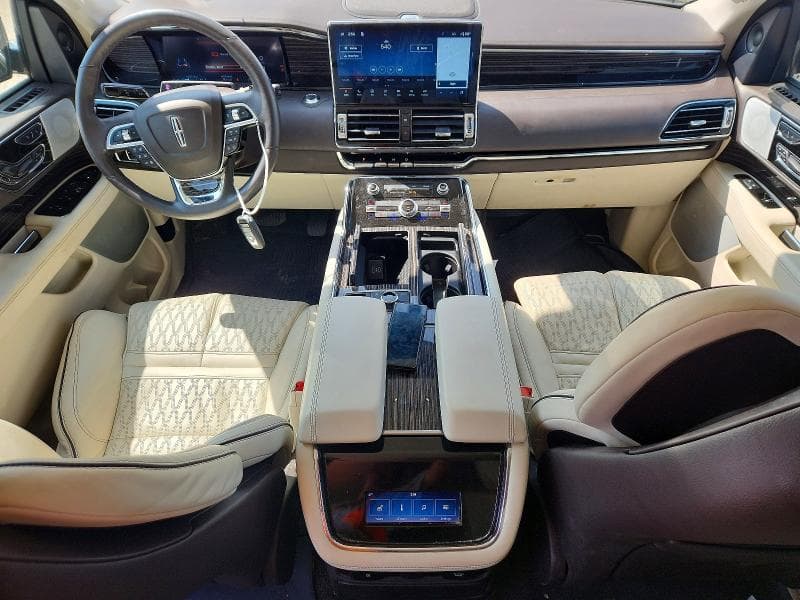 2024 LINCOLN NAVIGATOR L BLACK LABEL 8