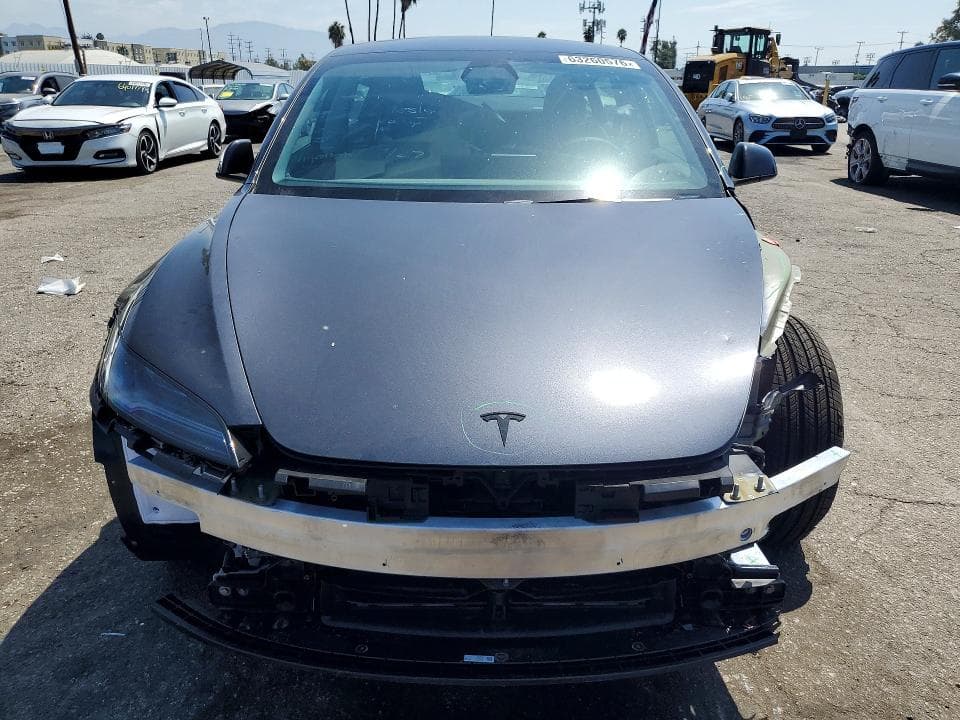 2026 TESLA MODEL 3 5