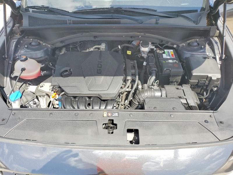 2022 HYUNDAI SANTA FE SE 12