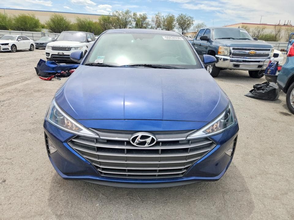 2020 HYUNDAI ELANTRA SEL 5