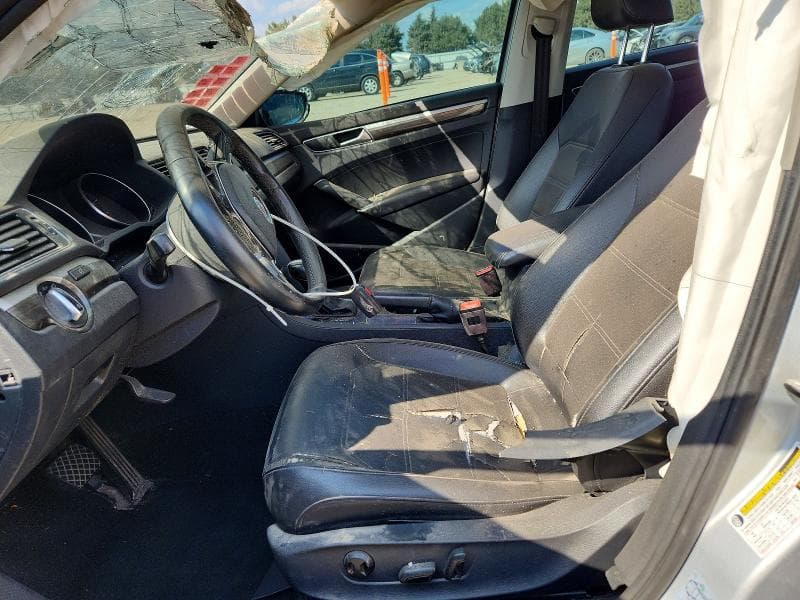 2018 VOLKSWAGEN PASSAT SE 7