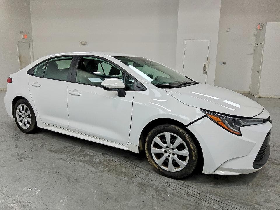 2024 TOYOTA COROLLA LE 4