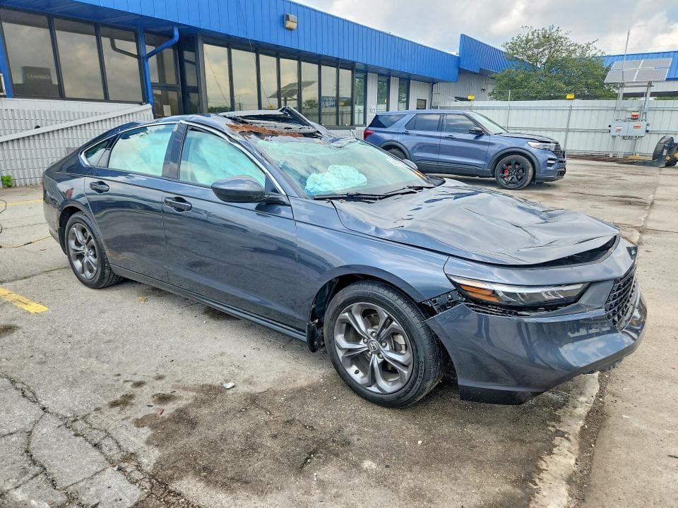 2023 HONDA ACCORD EX 4