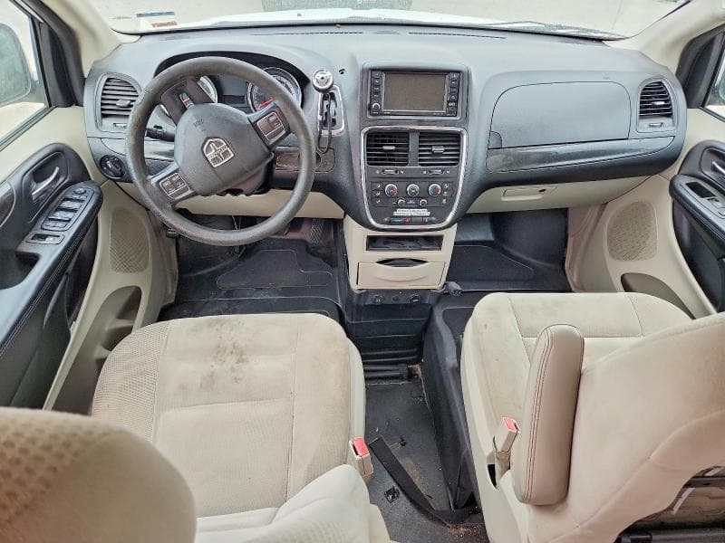 2017 DODGE GRAND CARAVAN SE 8