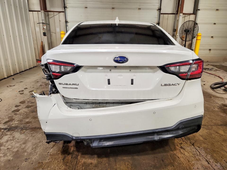 2022 SUBARU LEGACY LIMITED 6