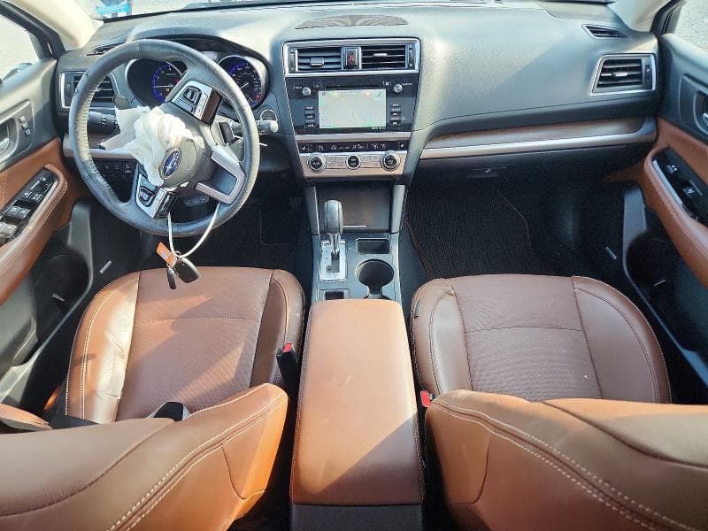 2017 SUBARU OUTBACK TOURING 8