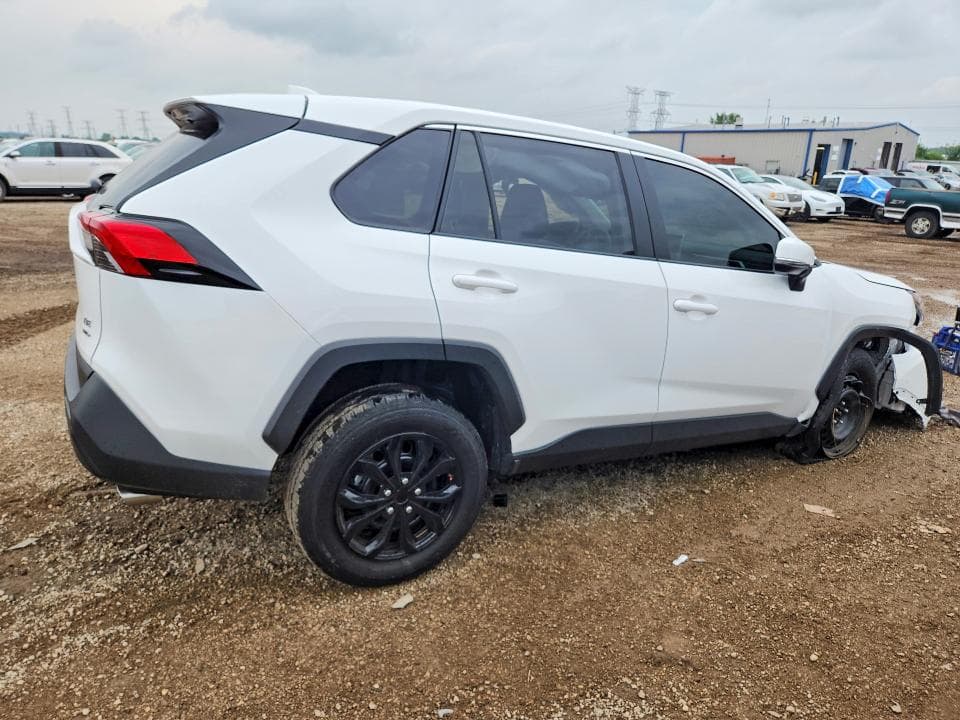 2025 TOYOTA RAV4 LE 3