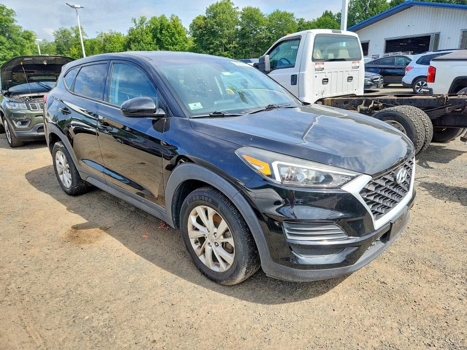 2020 HYUNDAI TUCSON SE 4