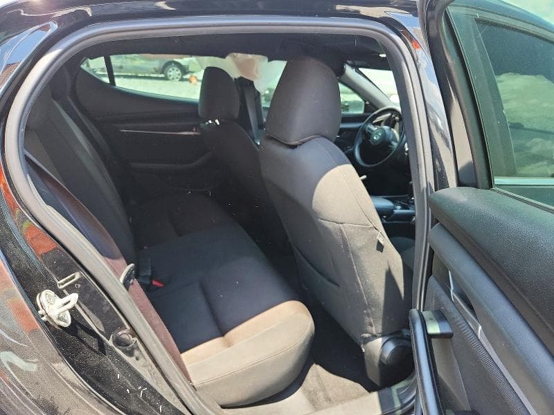 2022 MAZDA 3 10
