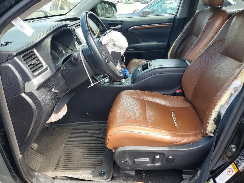 2017 TOYOTA HIGHLANDER LIMITED 7