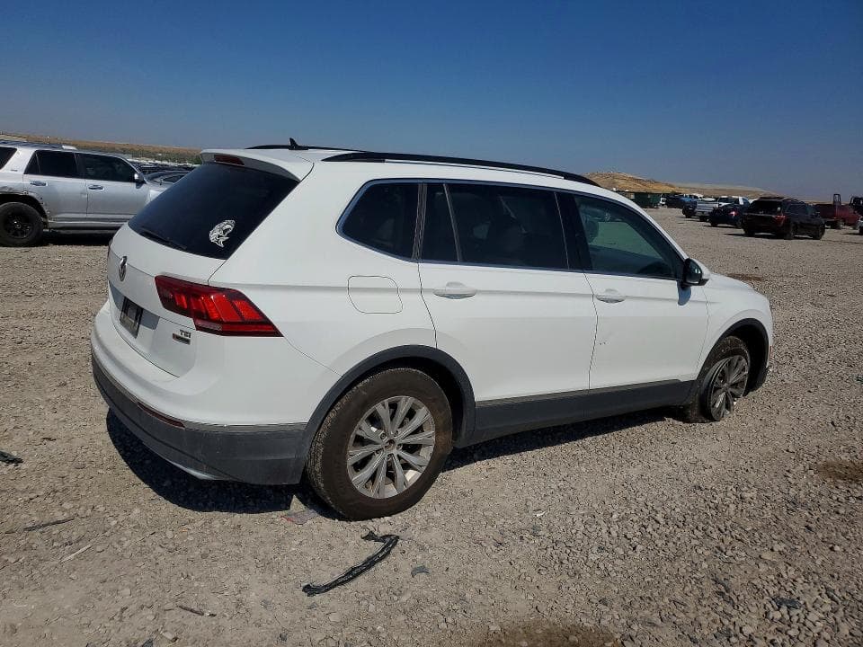 2018 VOLKSWAGEN TIGUAN SE SE 3