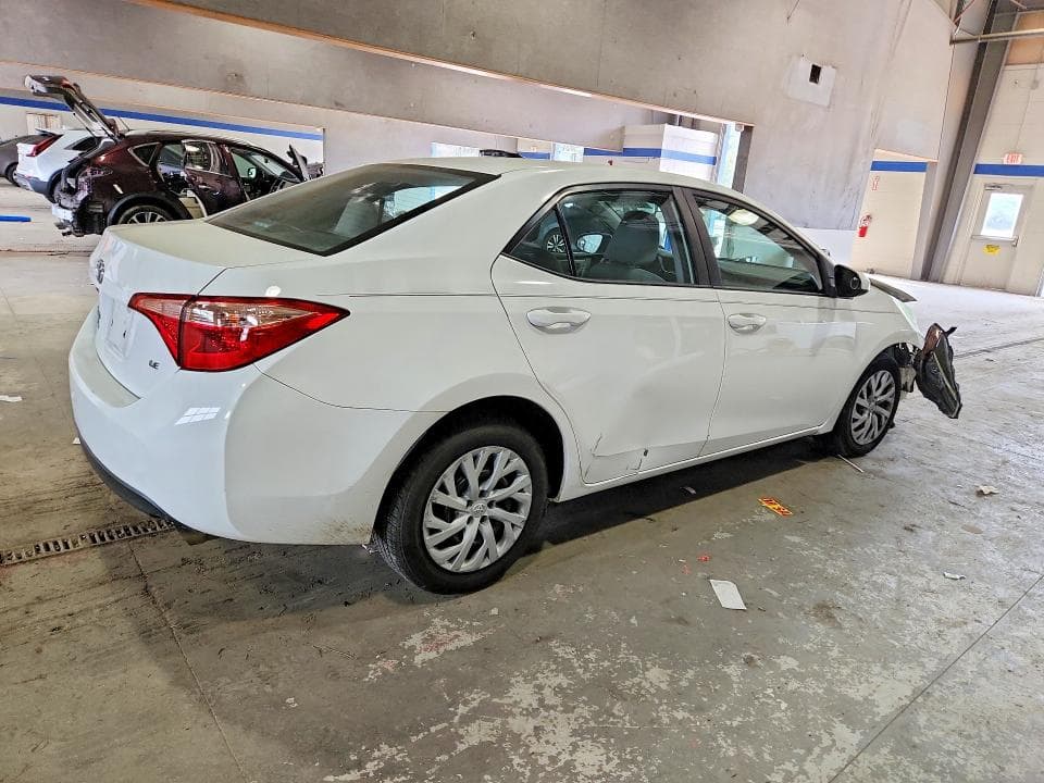 2018 TOYOTA COROLLA LE 3
