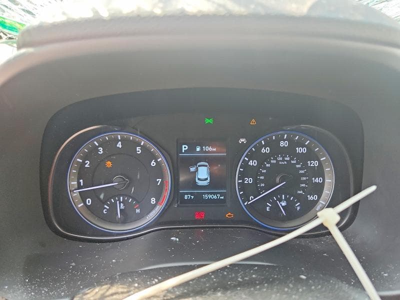 2019 HYUNDAI KONA SEL 9